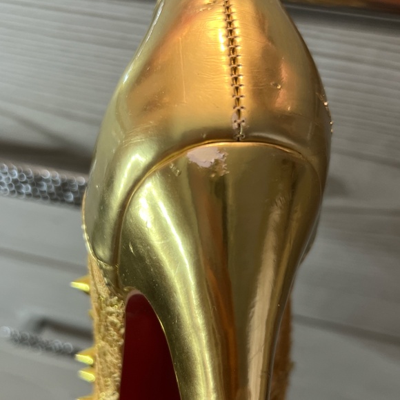 Christian Louboutin Bridget's Back - Picture 6 of 8